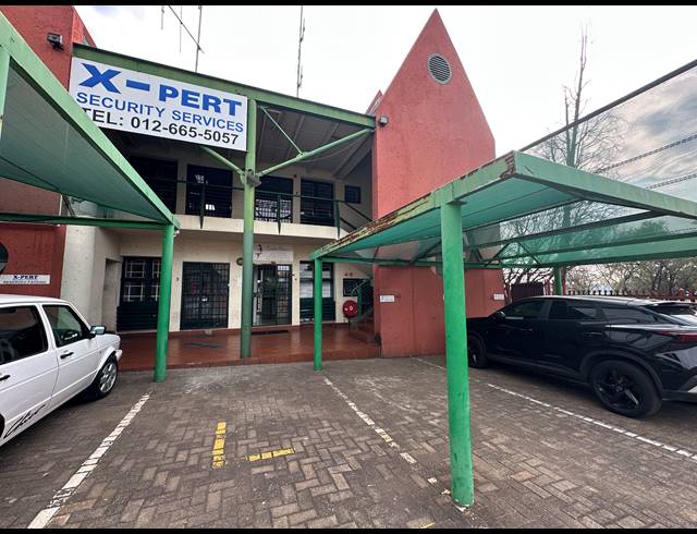 130M² OFFICE TO LET IN HIGHVELD BUSINESS PARK
